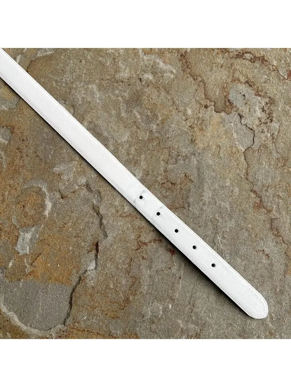 Vintage 90s White Leather Belt w/ Gold Design Buckle